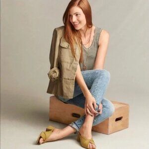 CAbi Marigold Suede Mule Sandals Block Heel Size 7✨50% Off Bundles 3+